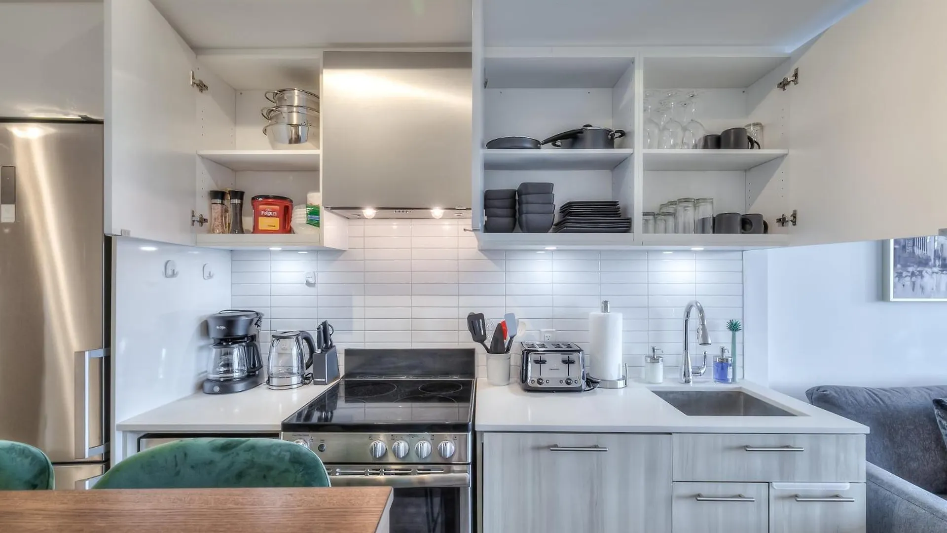 Apartment Rivetstays - The Jarvis Toronto