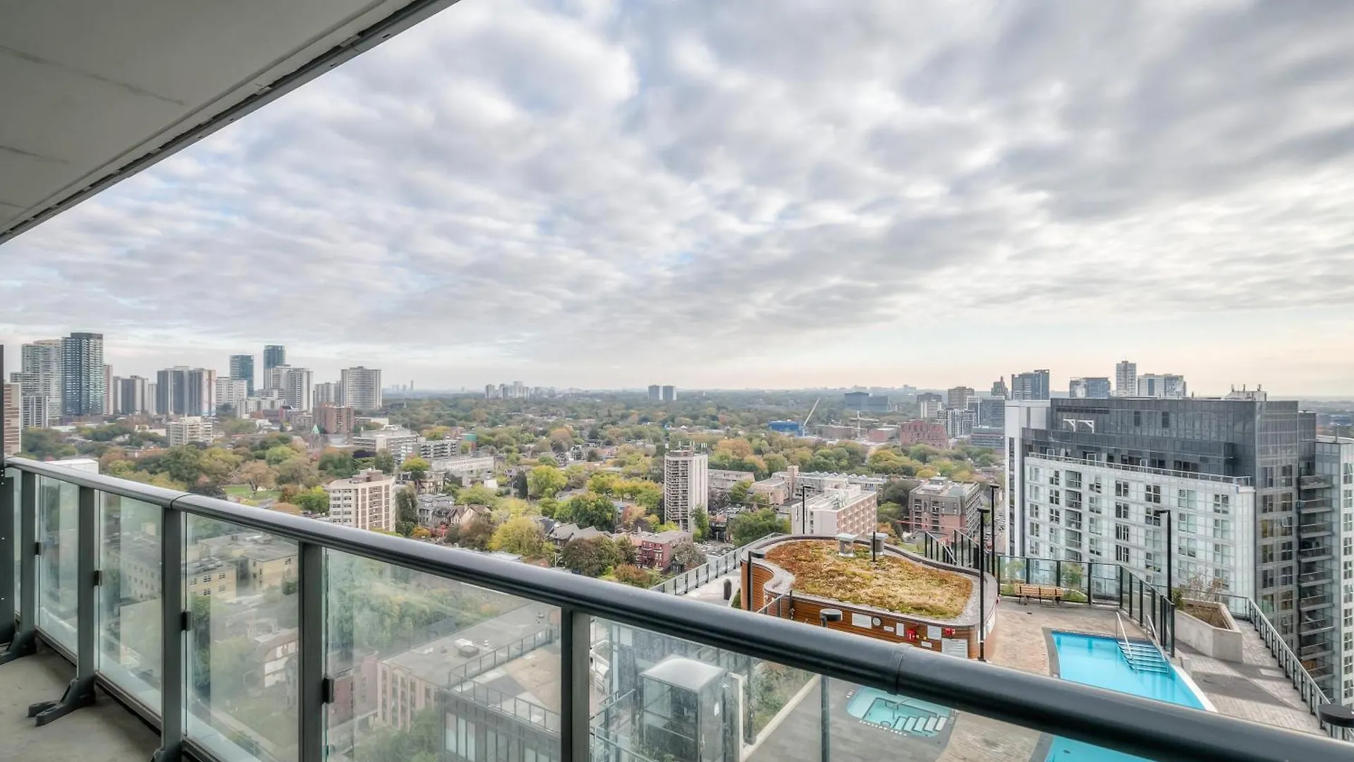Apartment Rivetstays - The Jarvis Toronto Canada