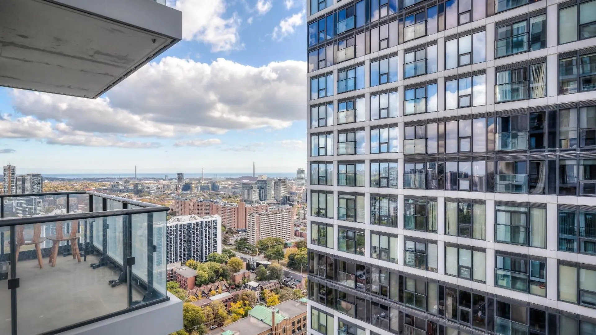 Apartment Rivetstays - The Jarvis Toronto Canada