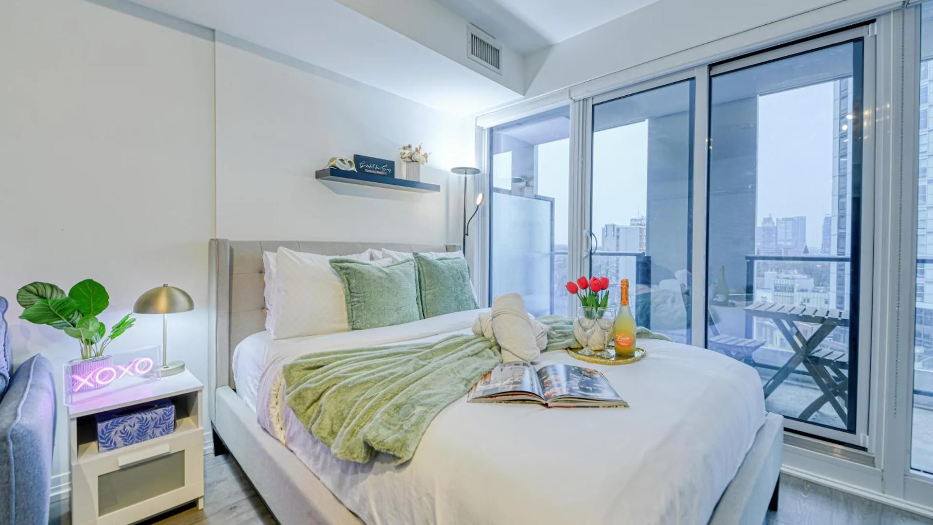 Rivetstays - The Jarvis Toronto 0*,